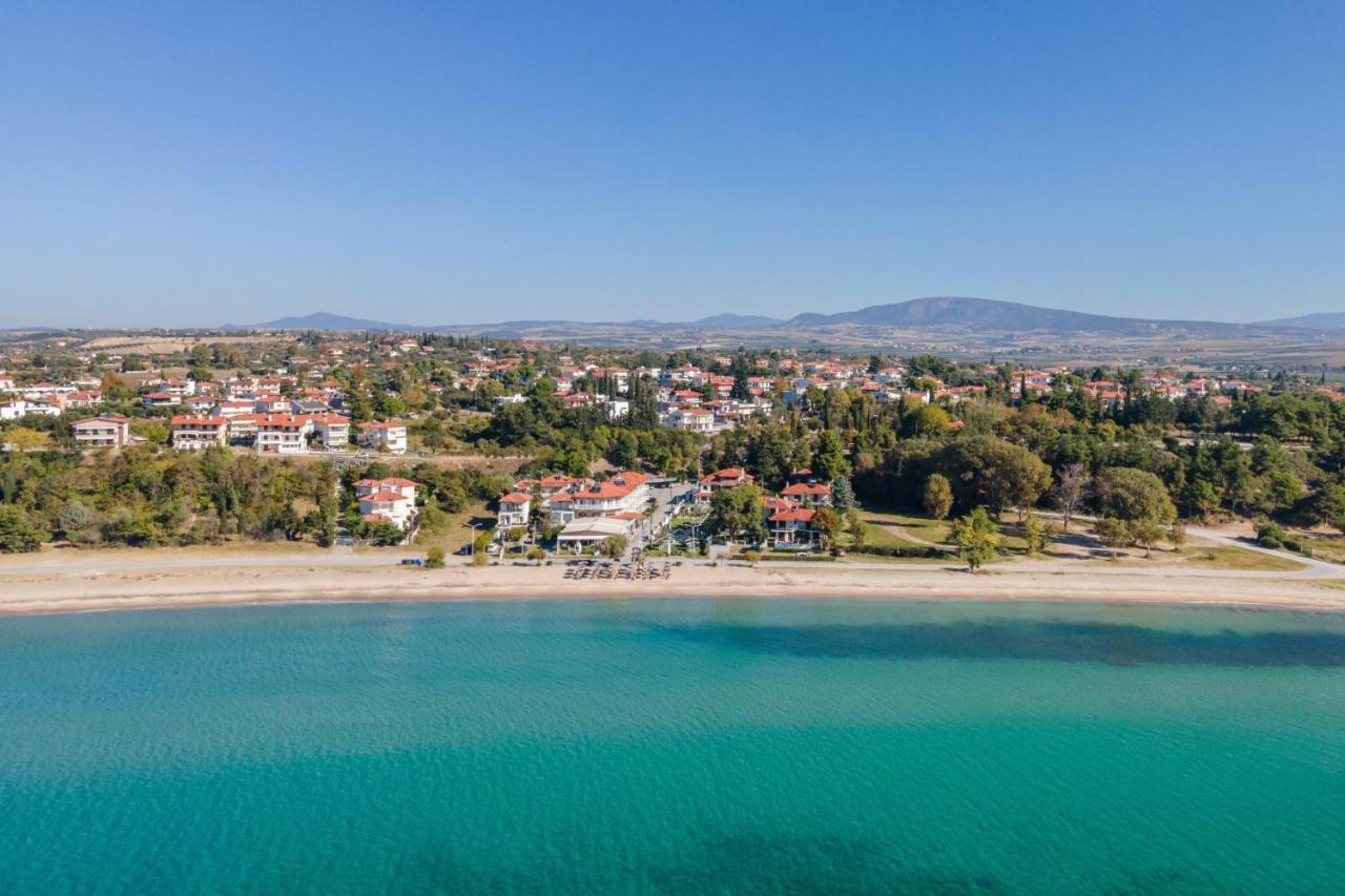 Beach Front Vintage Villa Kalliktratis Nea Kallikrateia Екстериор снимка