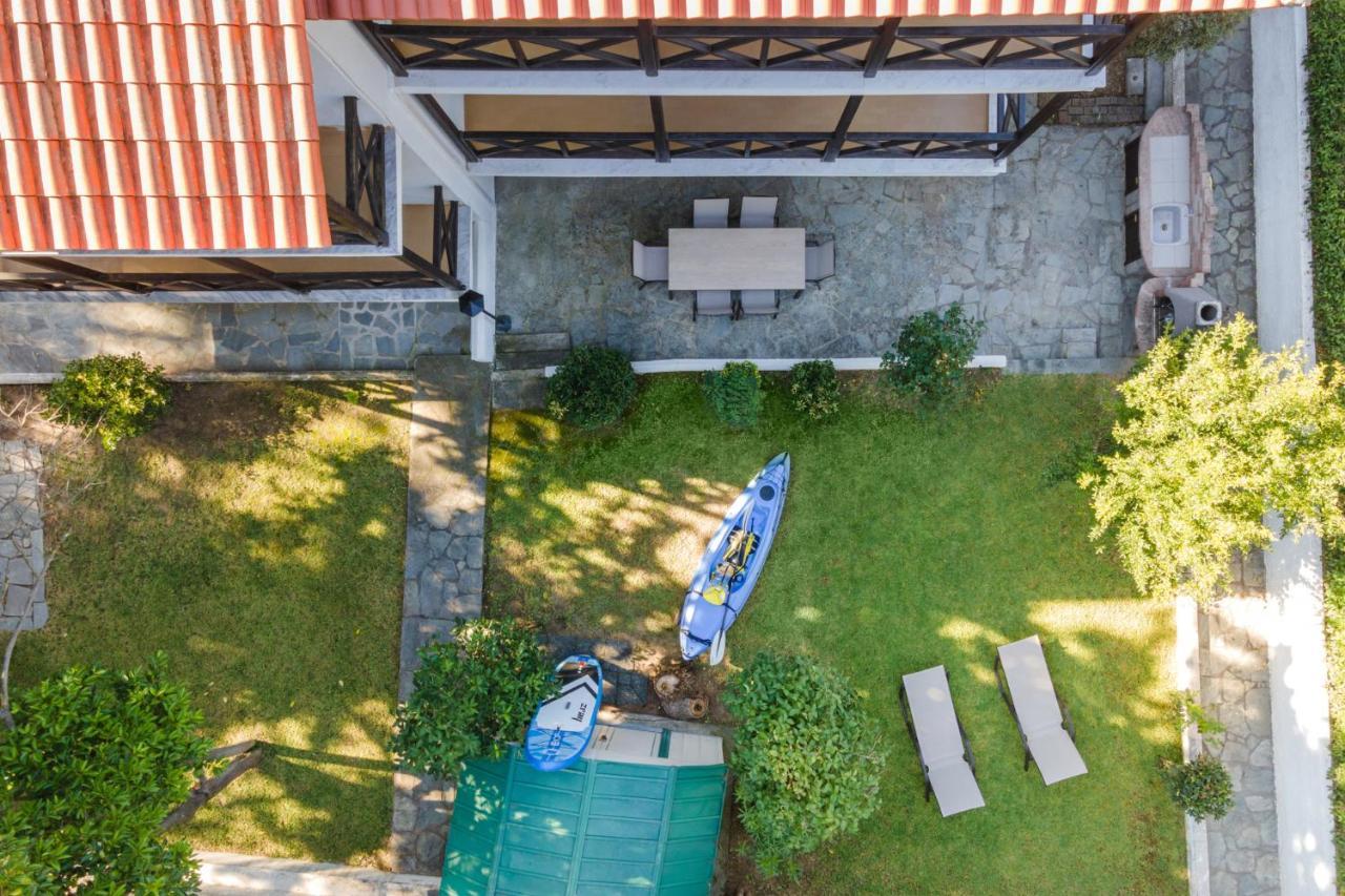 Beach Front Vintage Villa Kalliktratis Nea Kallikrateia Екстериор снимка