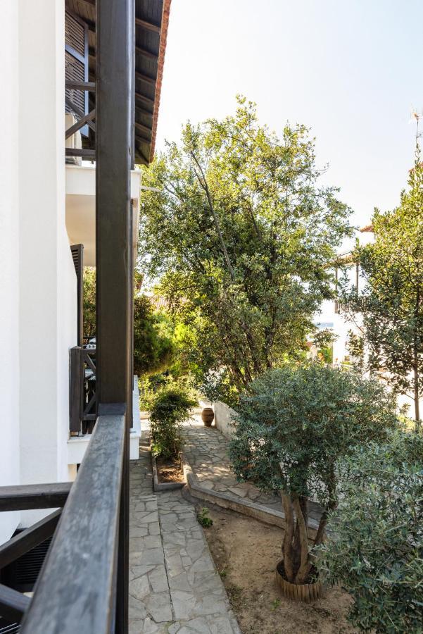 Beach Front Vintage Villa Kalliktratis Nea Kallikrateia Екстериор снимка