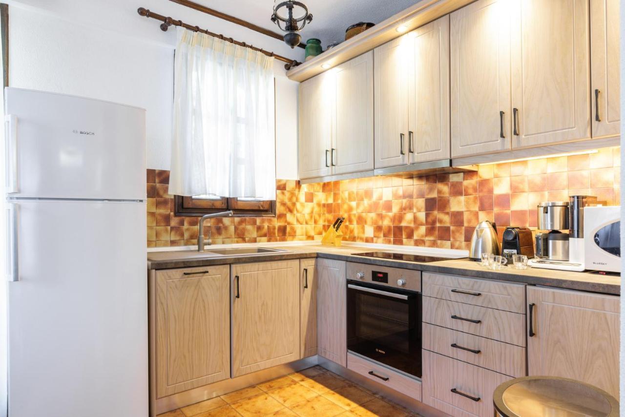 Beach Front Vintage Villa Kalliktratis Nea Kallikrateia Екстериор снимка