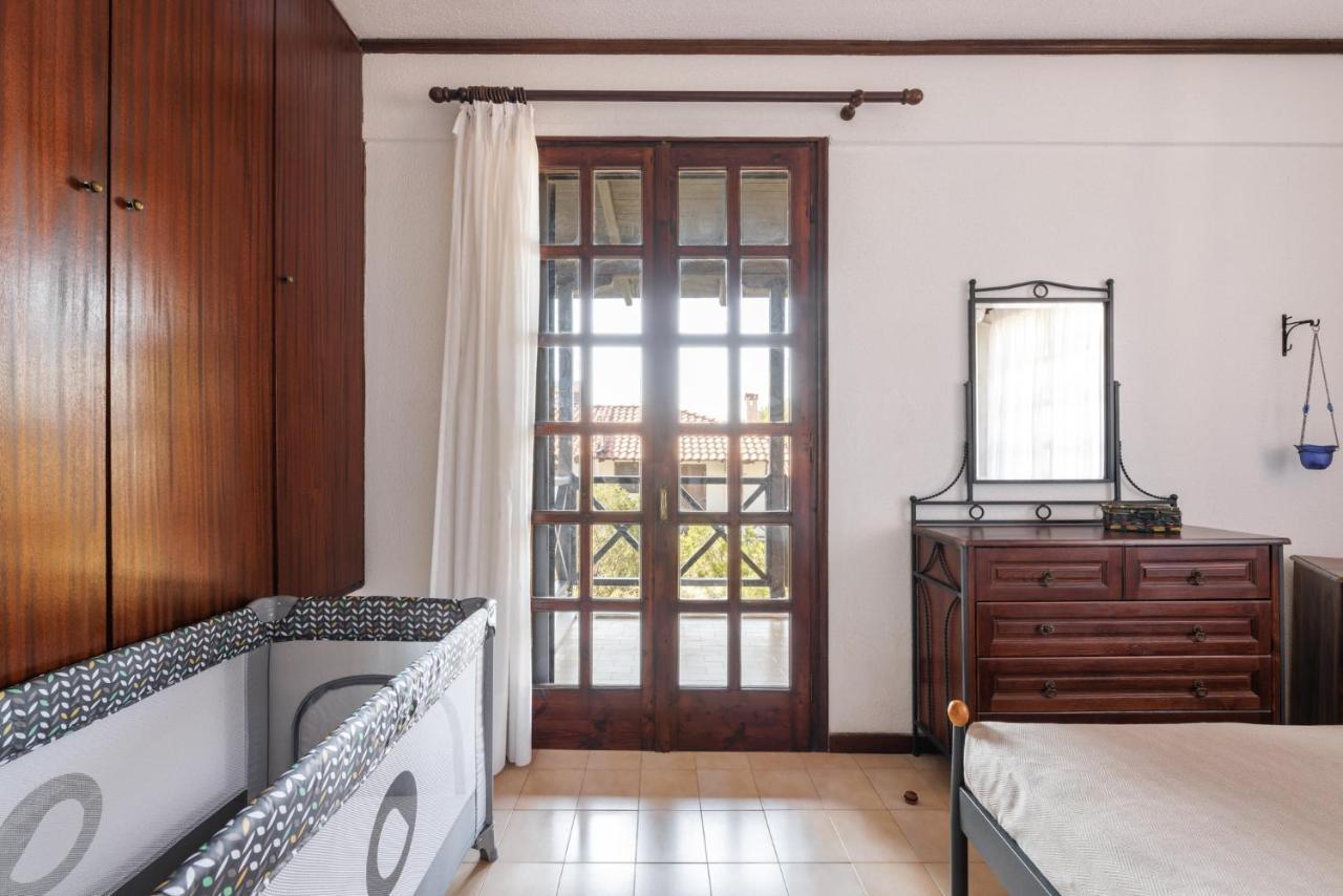 Beach Front Vintage Villa Kalliktratis Nea Kallikrateia Екстериор снимка