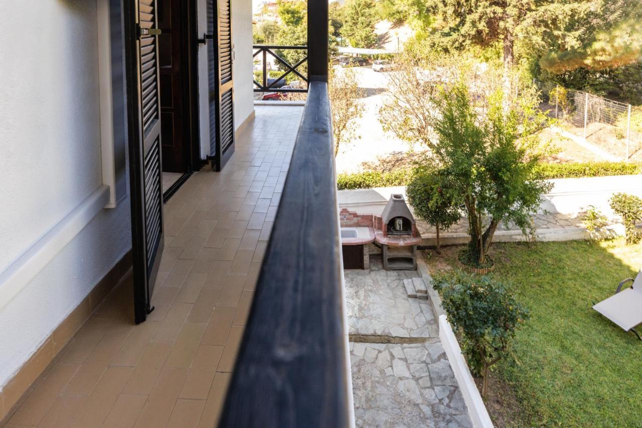 Beach Front Vintage Villa Kalliktratis Nea Kallikrateia Екстериор снимка