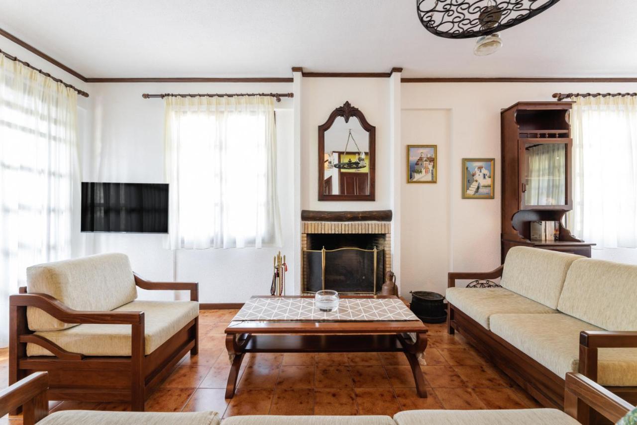 Beach Front Vintage Villa Kalliktratis Nea Kallikrateia Екстериор снимка